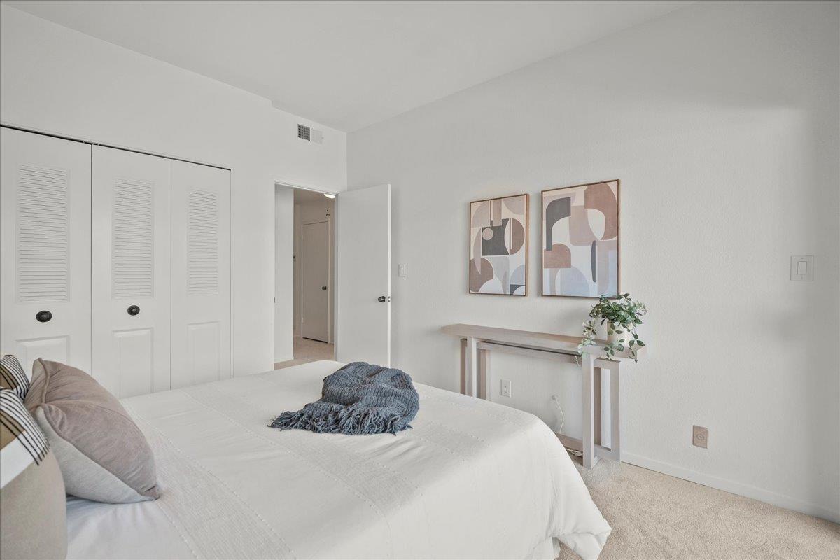Detail Gallery Image 34 of 50 For 50 Horgan Ave #20,  Redwood City,  CA 94061 - 3 Beds | 2 Baths
