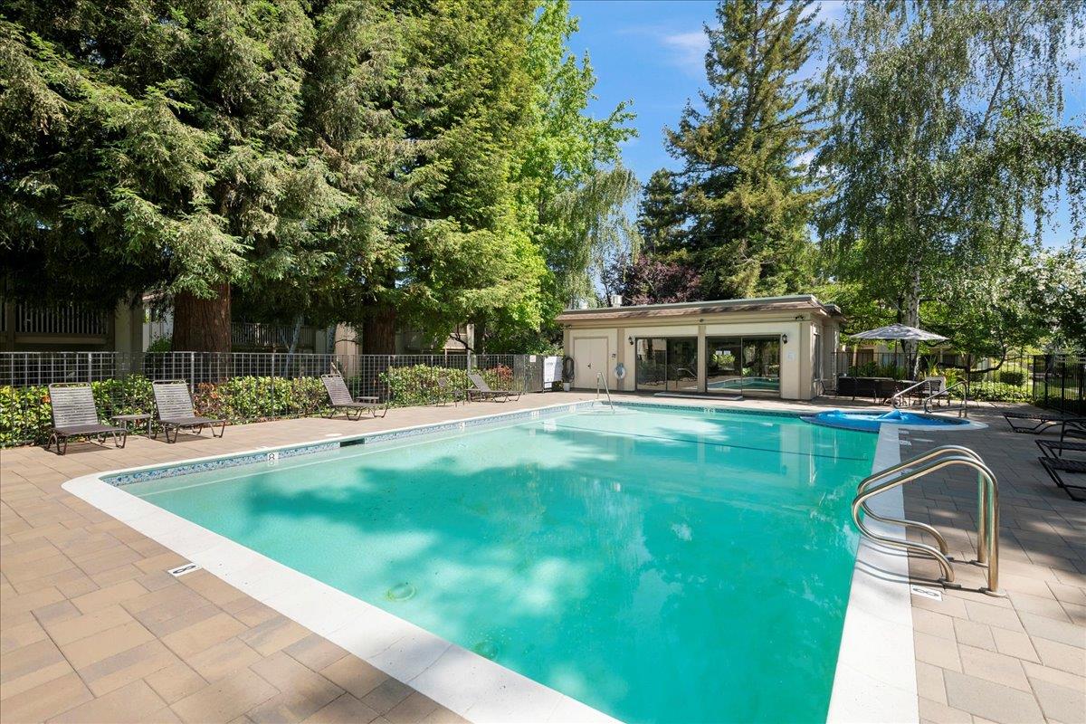 Detail Gallery Image 45 of 50 For 50 Horgan Ave #20,  Redwood City,  CA 94061 - 3 Beds | 2 Baths