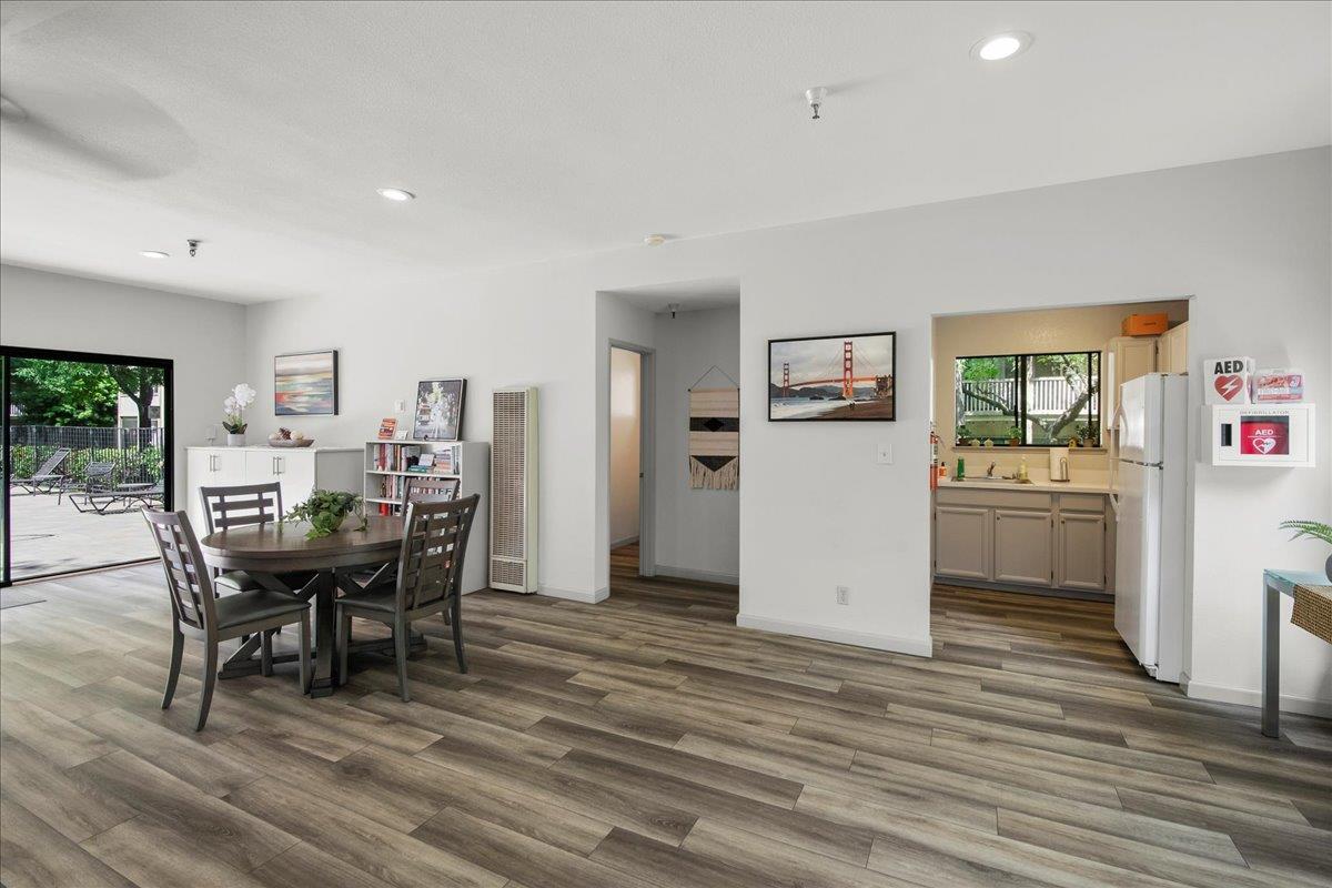 Detail Gallery Image 48 of 50 For 50 Horgan Ave #20,  Redwood City,  CA 94061 - 3 Beds | 2 Baths