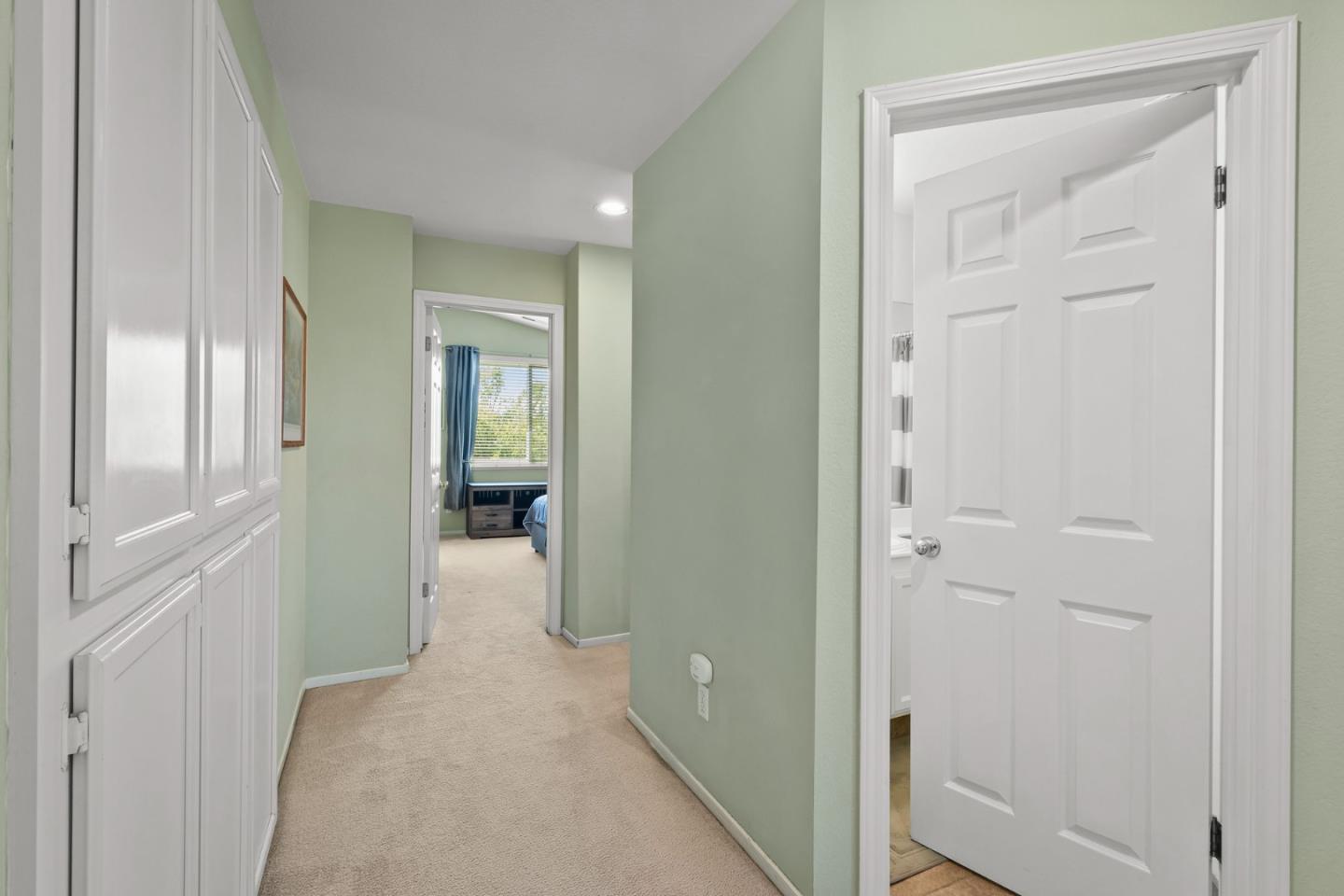 Detail Gallery Image 20 of 50 For 1660 Mimosa St, Hollister,  CA 95023 - 4 Beds | 3 Baths