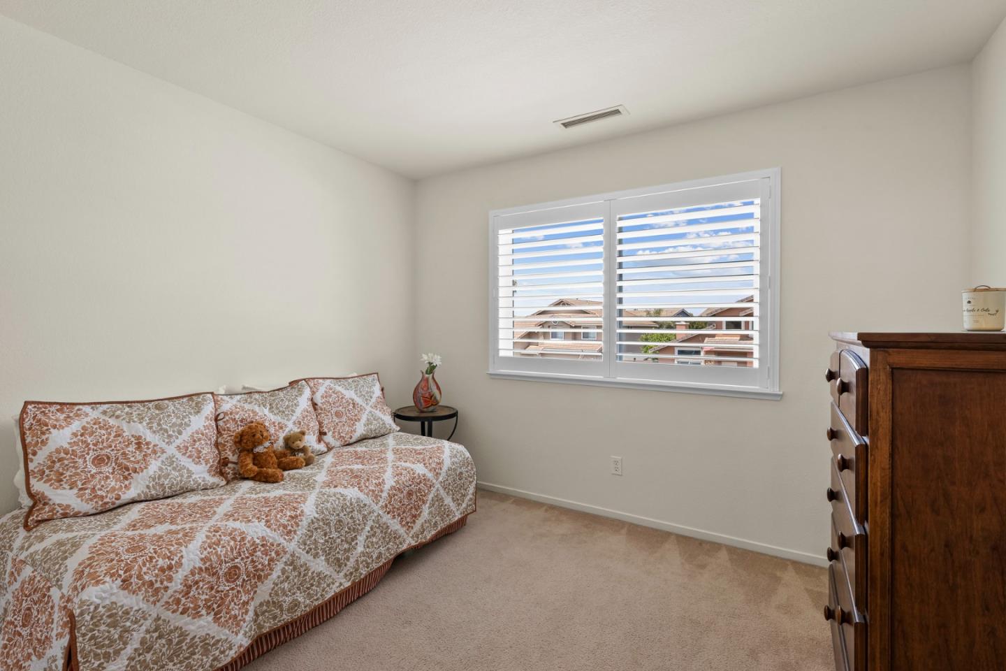 Detail Gallery Image 27 of 50 For 1660 Mimosa St, Hollister,  CA 95023 - 4 Beds | 3 Baths