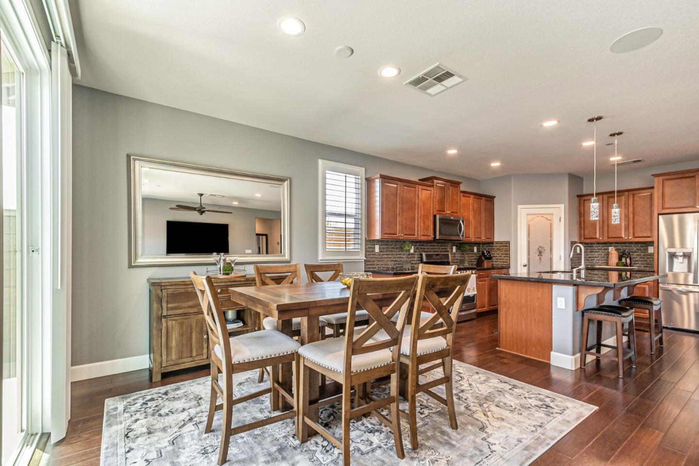 Detail Gallery Image 25 of 76 For 1798 Rosemary Dr, Gilroy,  CA 95020 - 3 Beds | 2 Baths