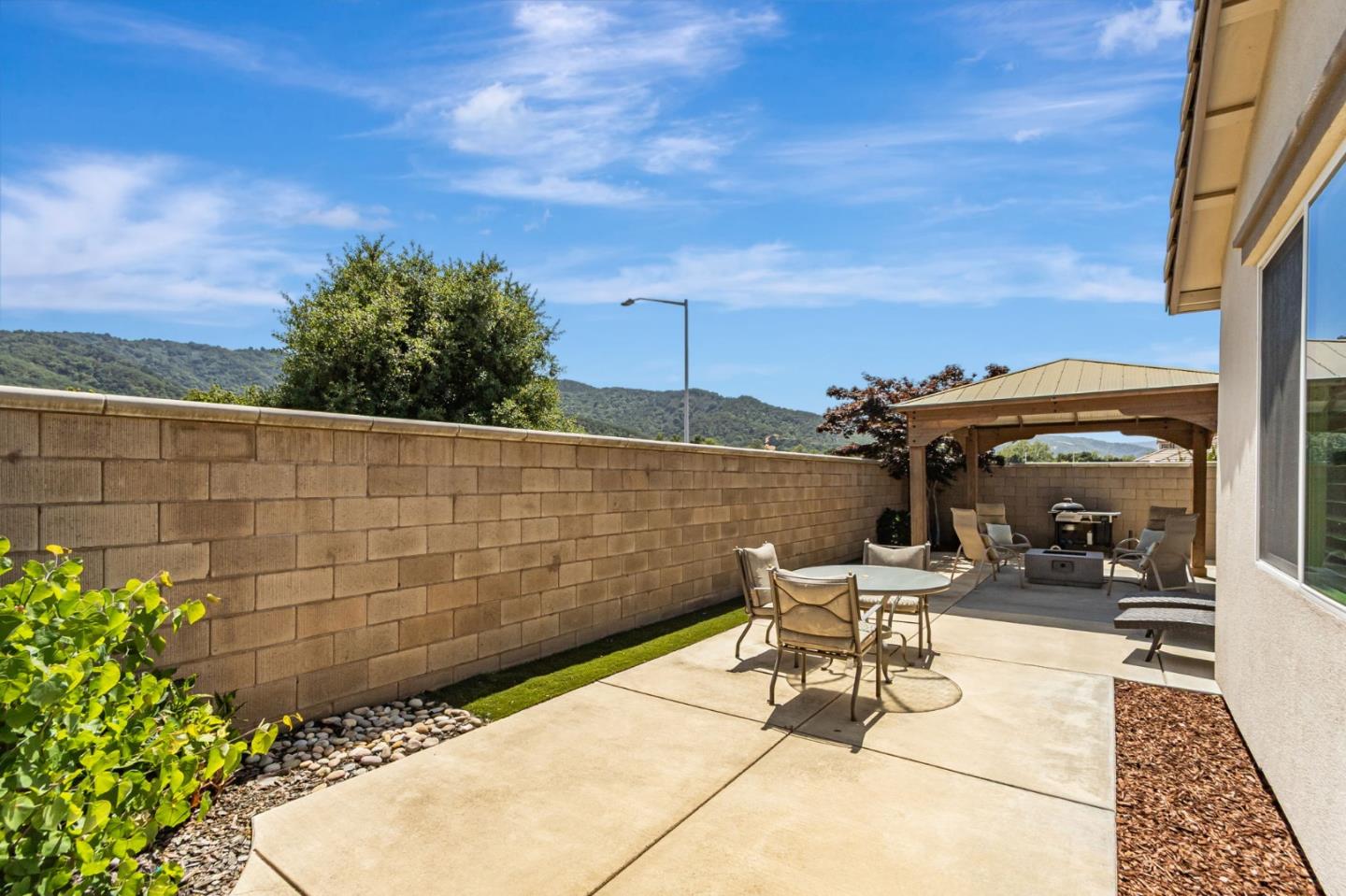 Detail Gallery Image 49 of 76 For 1798 Rosemary Dr, Gilroy,  CA 95020 - 3 Beds | 2 Baths