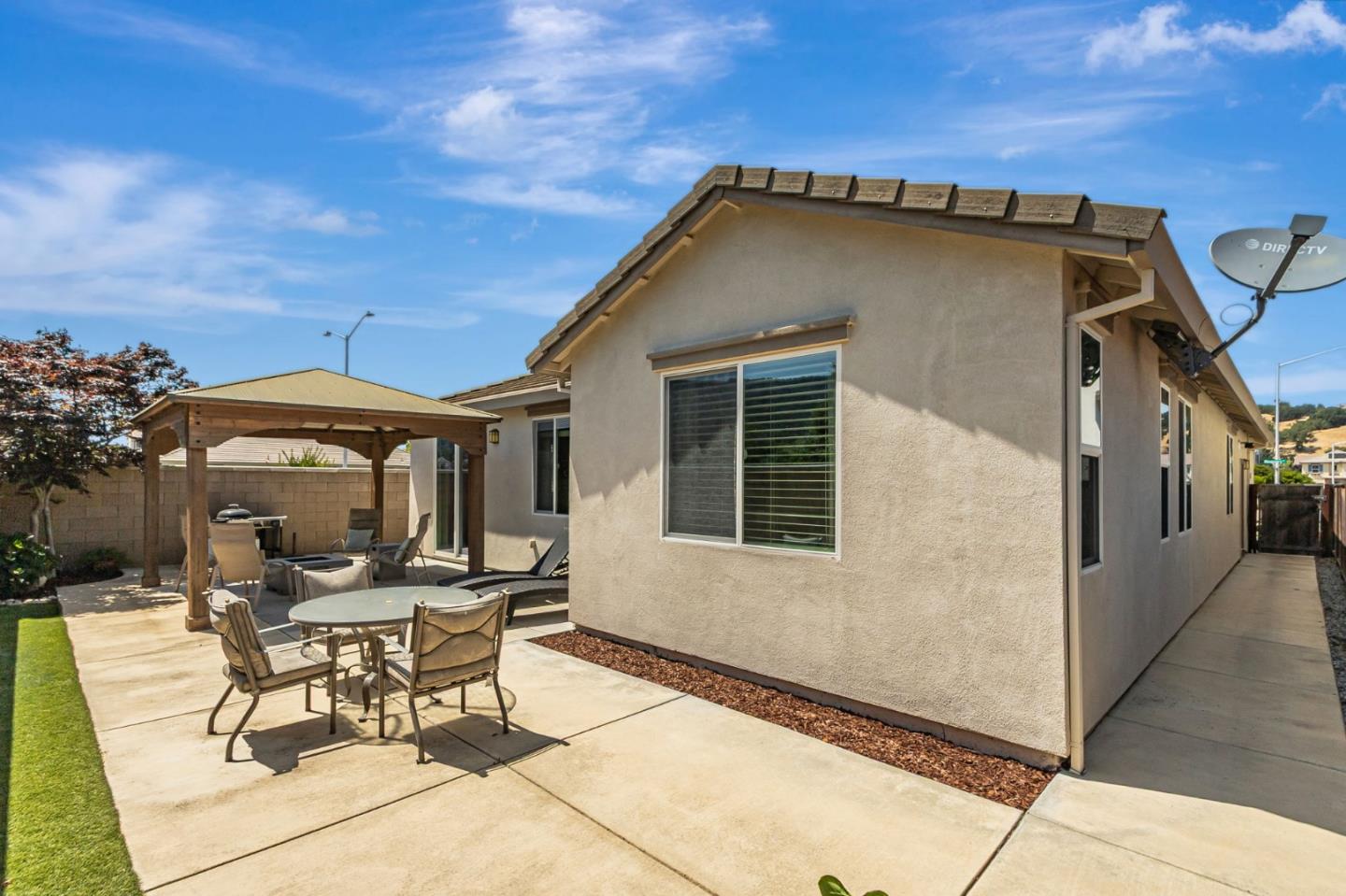 Detail Gallery Image 54 of 76 For 1798 Rosemary Dr, Gilroy,  CA 95020 - 3 Beds | 2 Baths