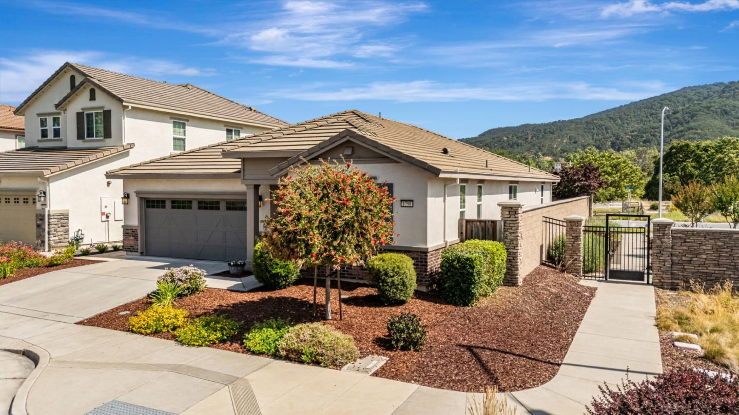 Detail Gallery Image 57 of 76 For 1798 Rosemary Dr, Gilroy,  CA 95020 - 3 Beds | 2 Baths