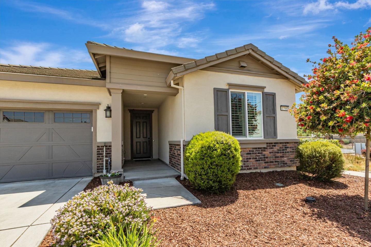 Detail Gallery Image 6 of 76 For 1798 Rosemary Dr, Gilroy,  CA 95020 - 3 Beds | 2 Baths