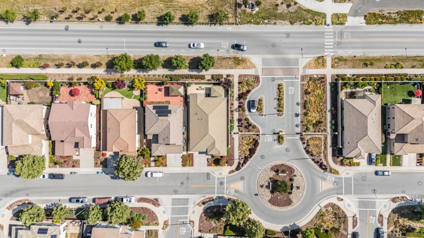 Detail Gallery Image 68 of 76 For 1798 Rosemary Dr, Gilroy,  CA 95020 - 3 Beds | 2 Baths