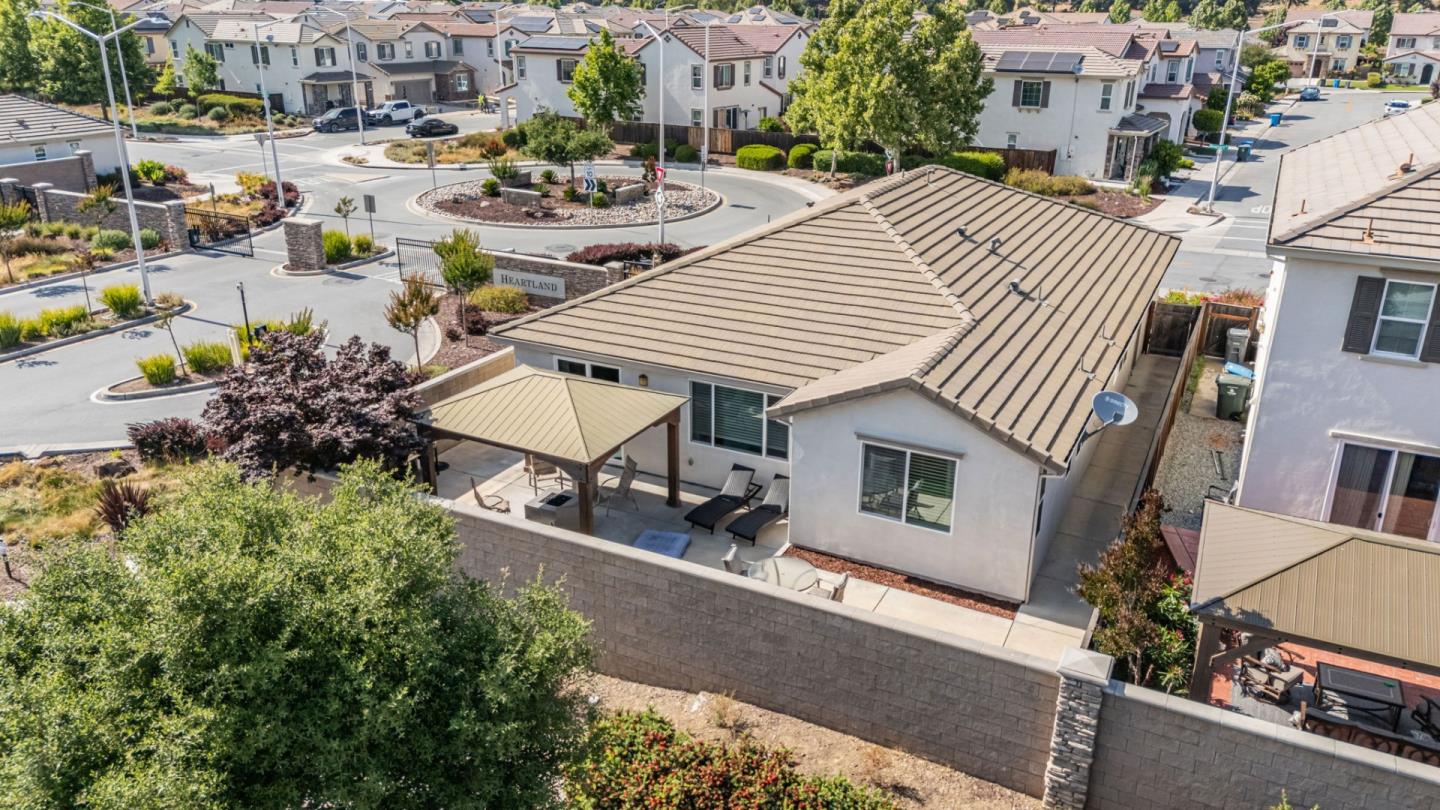 Detail Gallery Image 71 of 76 For 1798 Rosemary Dr, Gilroy,  CA 95020 - 3 Beds | 2 Baths