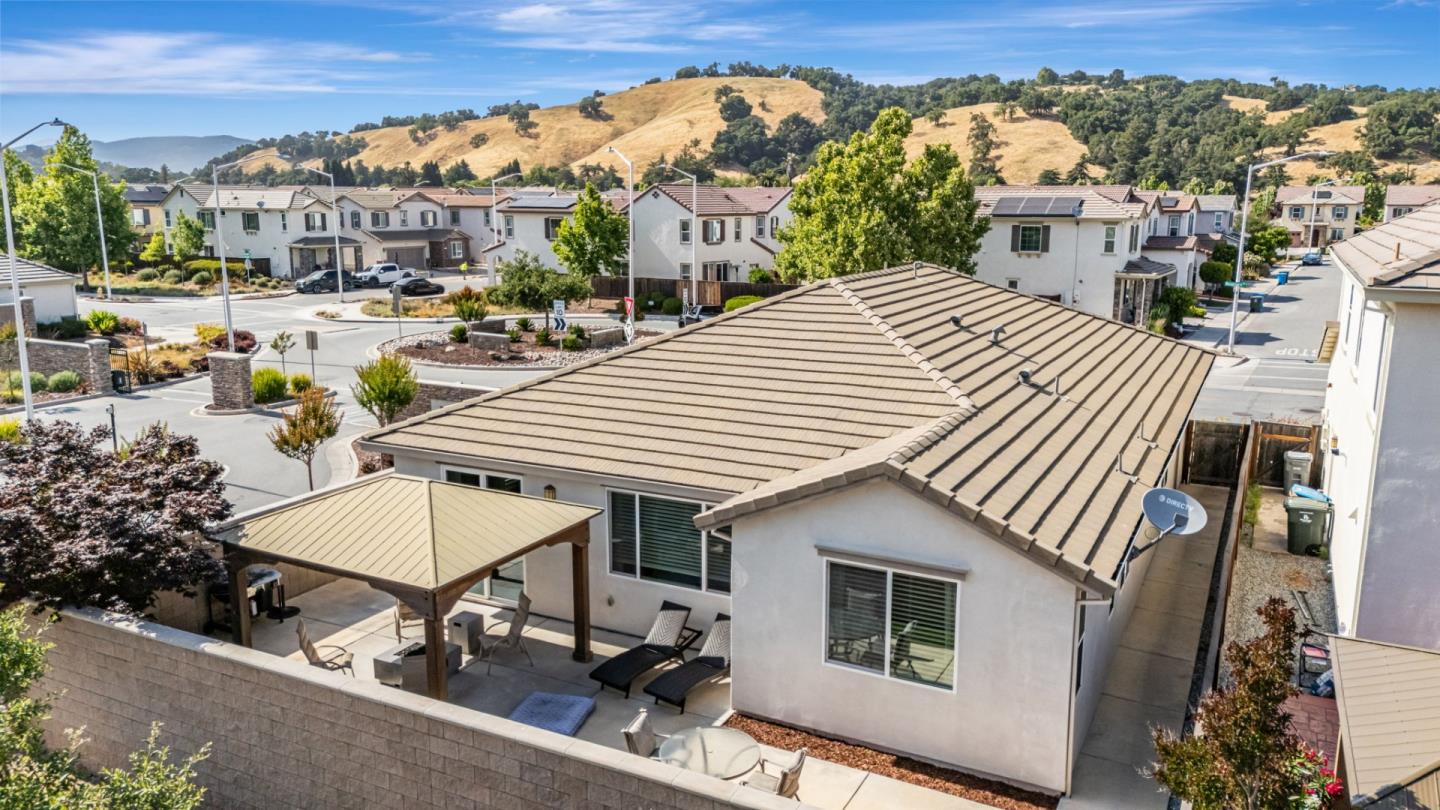 Detail Gallery Image 72 of 76 For 1798 Rosemary Dr, Gilroy,  CA 95020 - 3 Beds | 2 Baths
