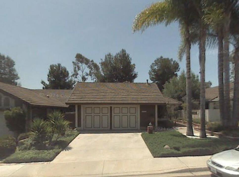 Detail Gallery Image 2 of 18 For 1137 Brewley Ln, Vista,  CA 92081 - 3 Beds | 2 Baths
