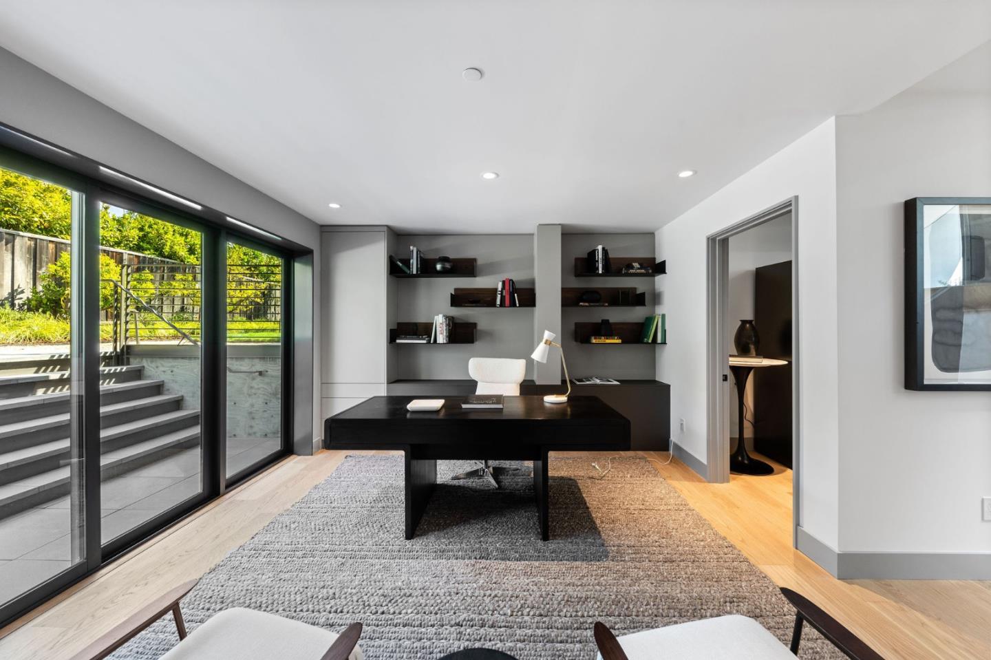 Detail Gallery Image 111 of 125 For 695 Fairway Cir, Hillsborough,  CA 94010 - 5 Beds | 5/1 Baths