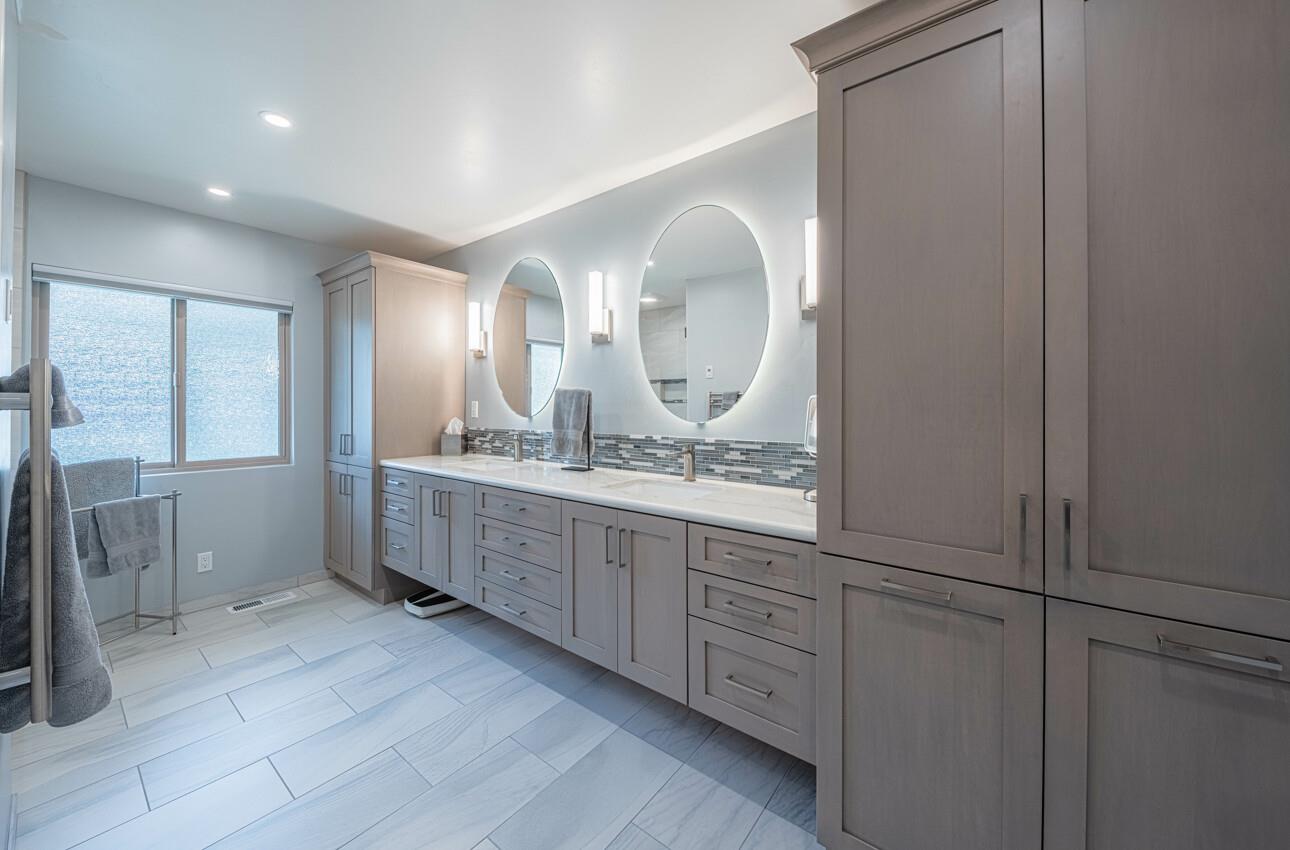 Detail Gallery Image 21 of 36 For 60 Skyline Crest Dr, Monterey,  CA 93940 - 3 Beds | 3 Baths