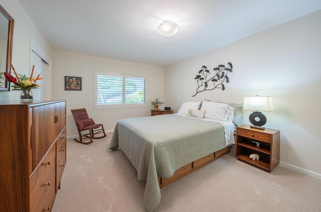 Detail Gallery Image 24 of 36 For 60 Skyline Crest Dr, Monterey,  CA 93940 - 3 Beds | 3 Baths