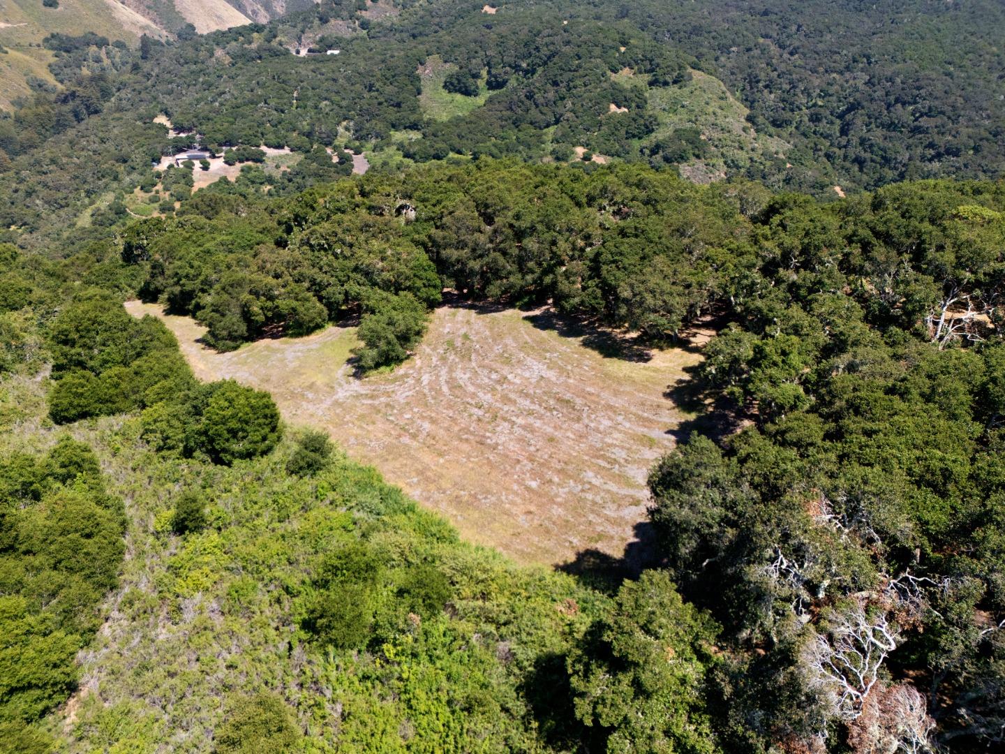 Detail Gallery Image 8 of 15 For 4 Holding Field Run, Carmel,  CA 93923 - – Beds | – Baths