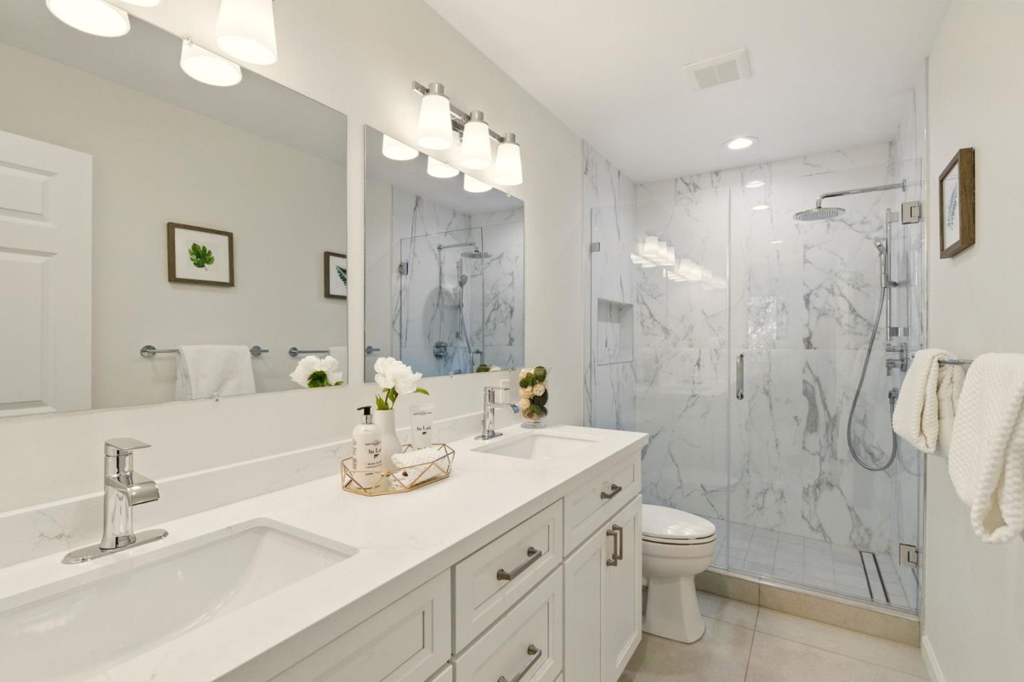 Detail Gallery Image 11 of 23 For 20310 Pacifica Dr, Cupertino,  CA 95014 - 3 Beds | 2/1 Baths