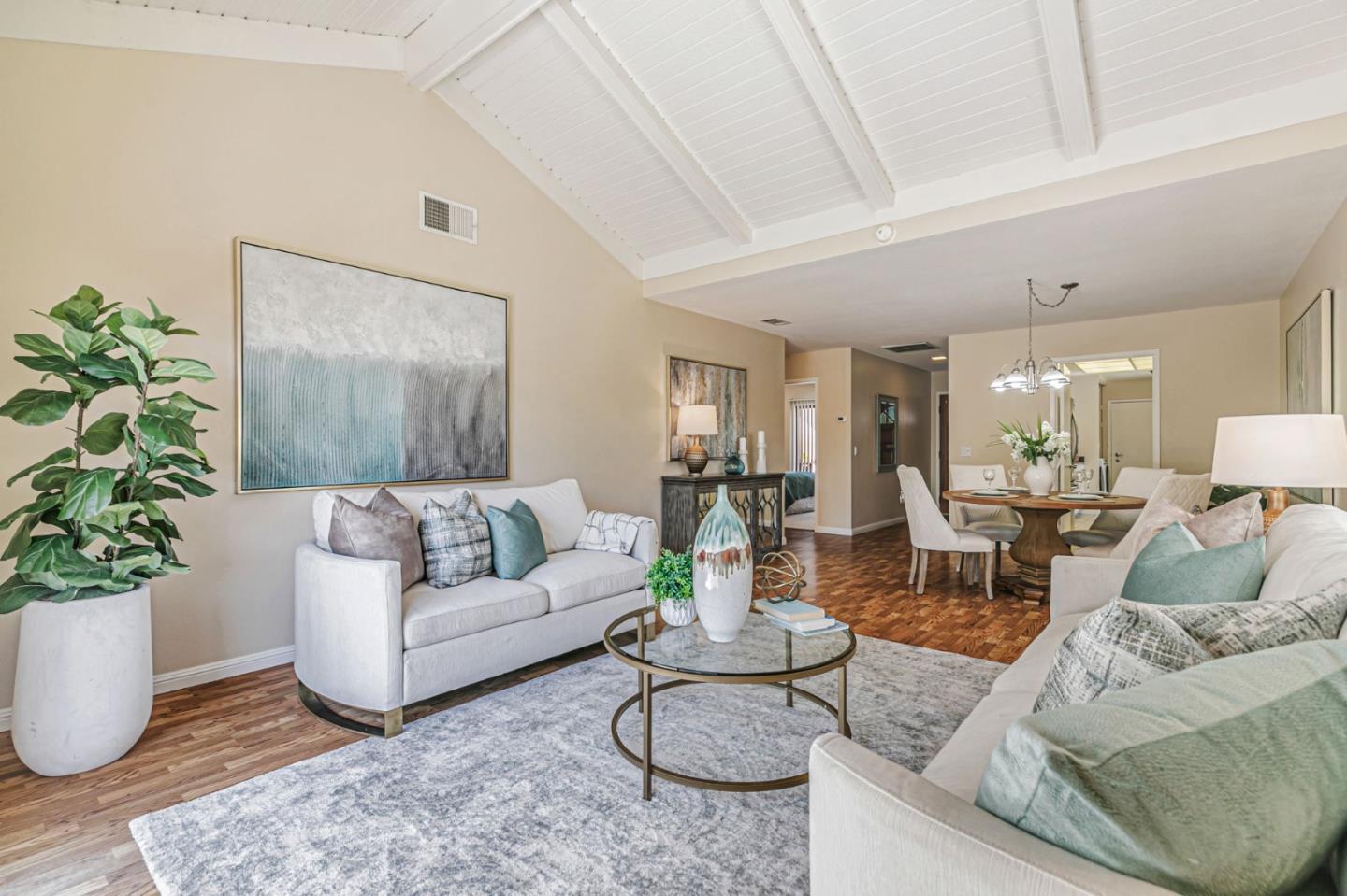 Detail Gallery Image 3 of 39 For 6200 Gerdts Dr, San Jose,  CA 95135 - 2 Beds | 2 Baths