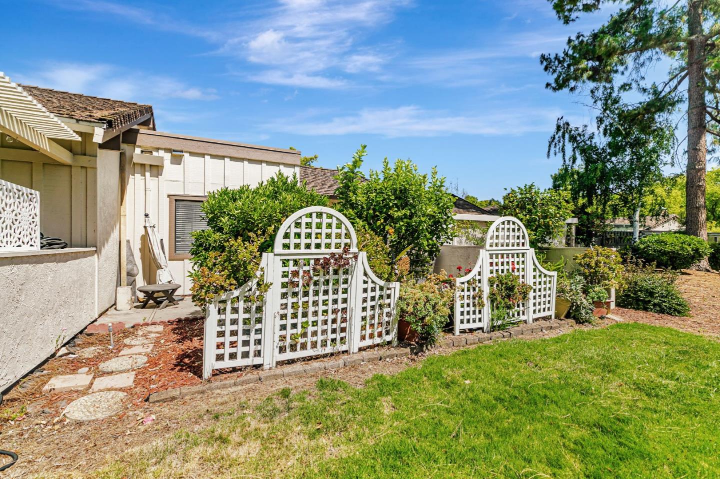 Detail Gallery Image 31 of 39 For 6200 Gerdts Dr, San Jose,  CA 95135 - 2 Beds | 2 Baths