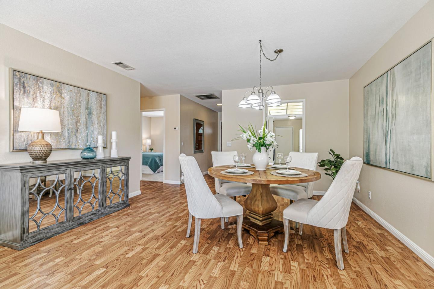 Detail Gallery Image 4 of 39 For 6200 Gerdts Dr, San Jose,  CA 95135 - 2 Beds | 2 Baths