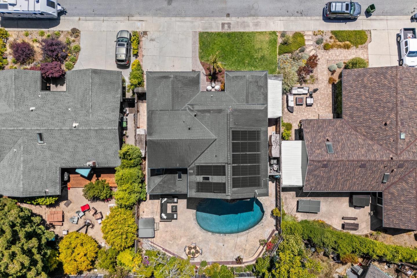 Detail Gallery Image 32 of 55 For 200 Cortez St, Capitola,  CA 95010 - 5 Beds | 4 Baths