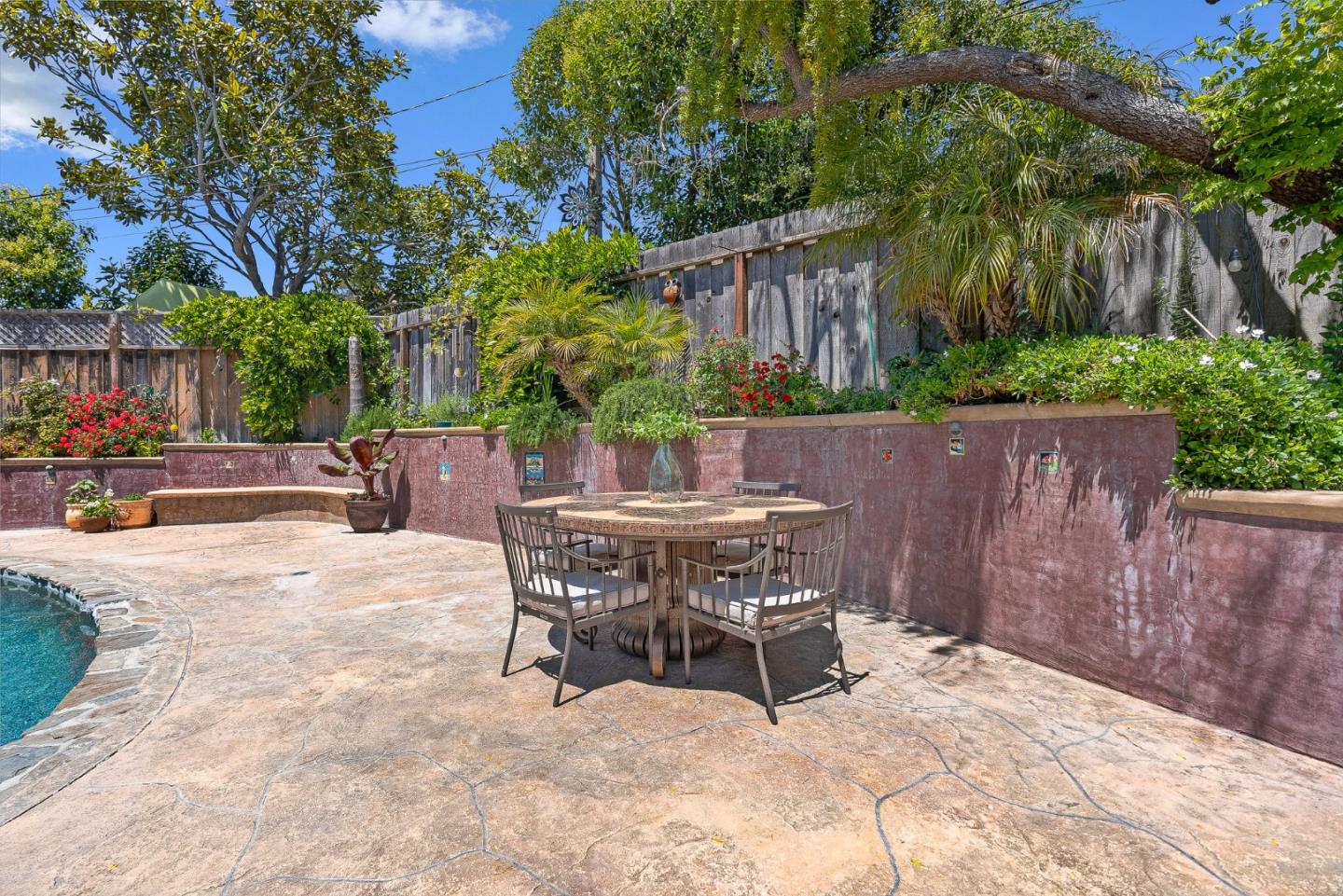 Detail Gallery Image 42 of 55 For 200 Cortez St, Capitola,  CA 95010 - 5 Beds | 4 Baths