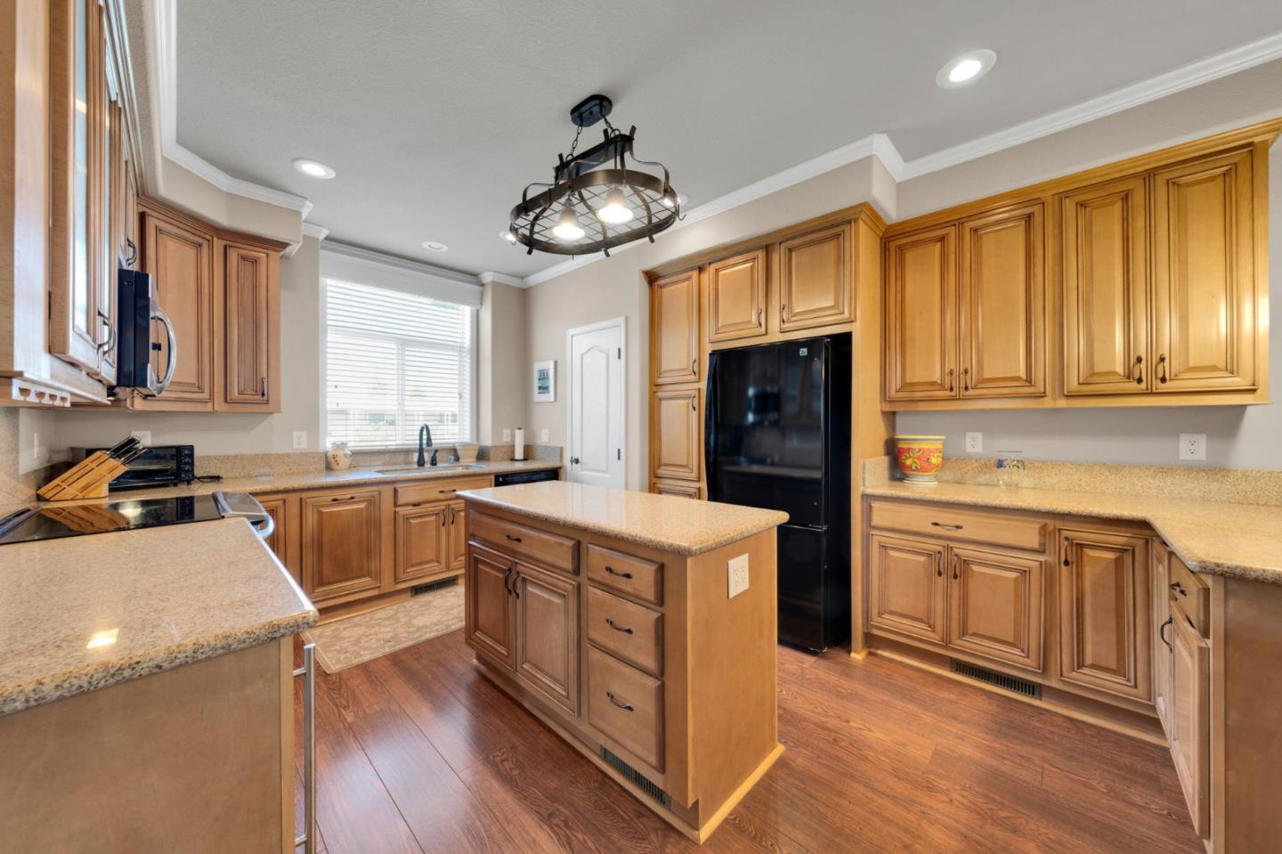 Detail Gallery Image 16 of 50 For 145 Quail Hollow Dr #145,  San Jose,  CA 95128 - 3 Beds | 2 Baths