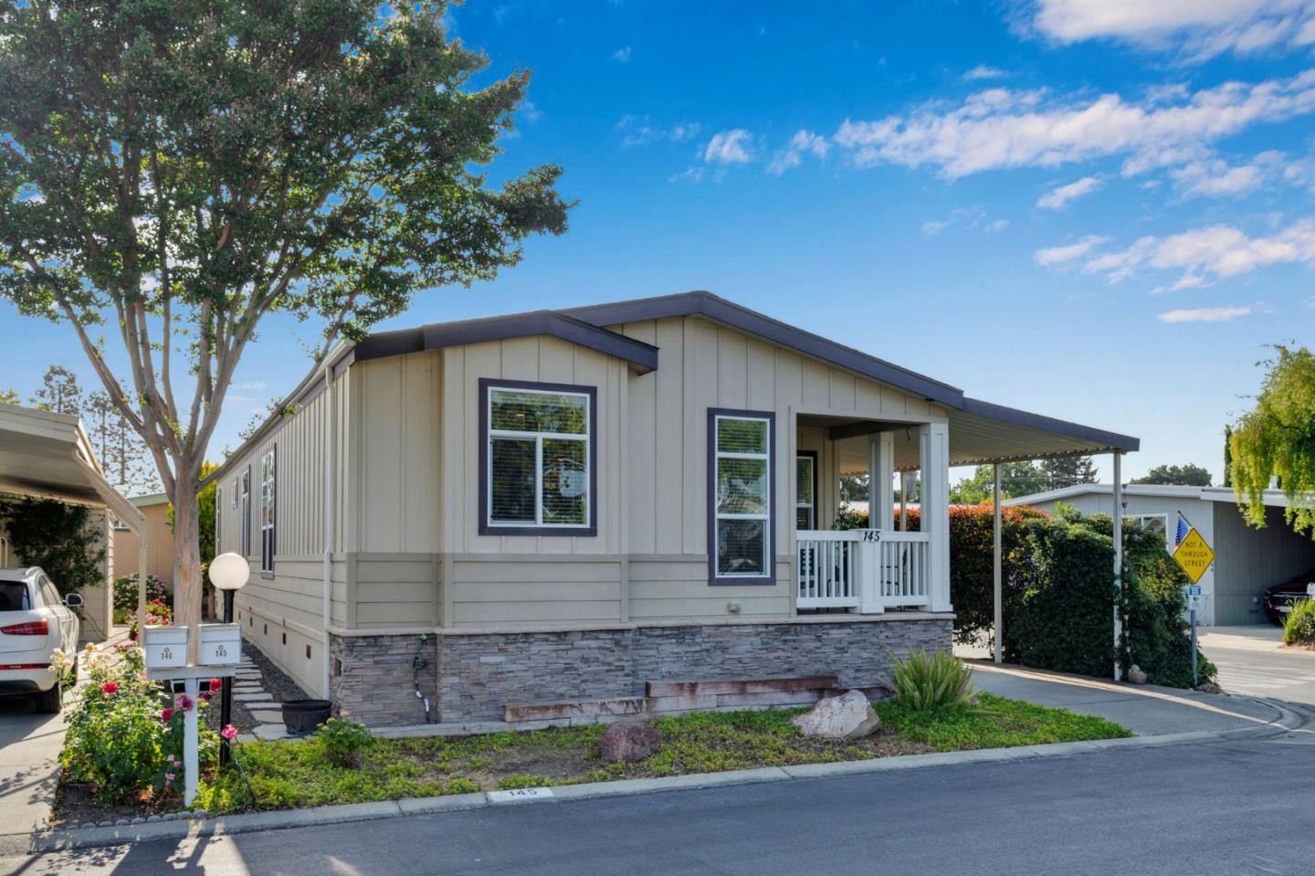 Detail Gallery Image 2 of 50 For 145 Quail Hollow Dr #145,  San Jose,  CA 95128 - 3 Beds | 2 Baths