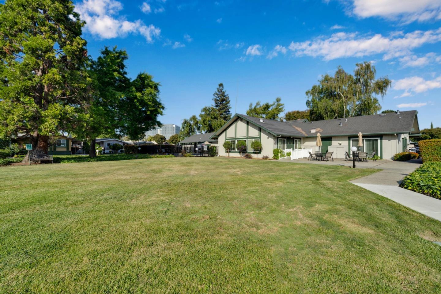 Detail Gallery Image 46 of 50 For 145 Quail Hollow Dr #145,  San Jose,  CA 95128 - 3 Beds | 2 Baths