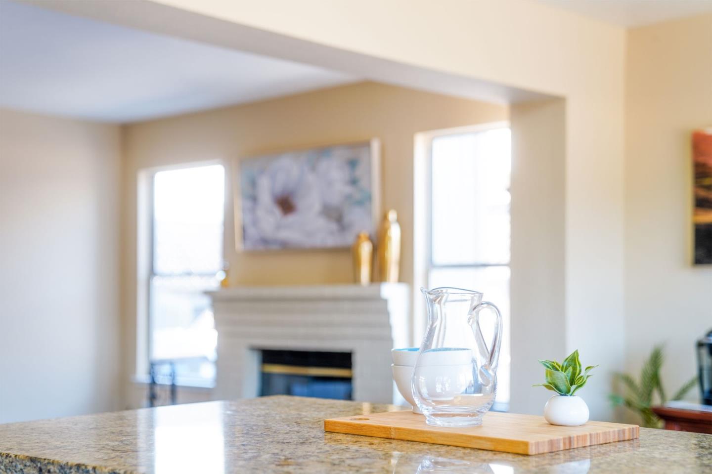 Detail Gallery Image 10 of 34 For 684 Connie St, Santa Rosa,  CA 95407 - 3 Beds | 2/1 Baths