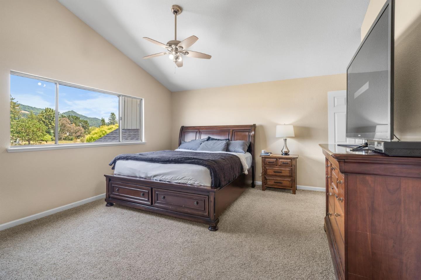 Detail Gallery Image 19 of 34 For 684 Connie St, Santa Rosa,  CA 95407 - 3 Beds | 2/1 Baths