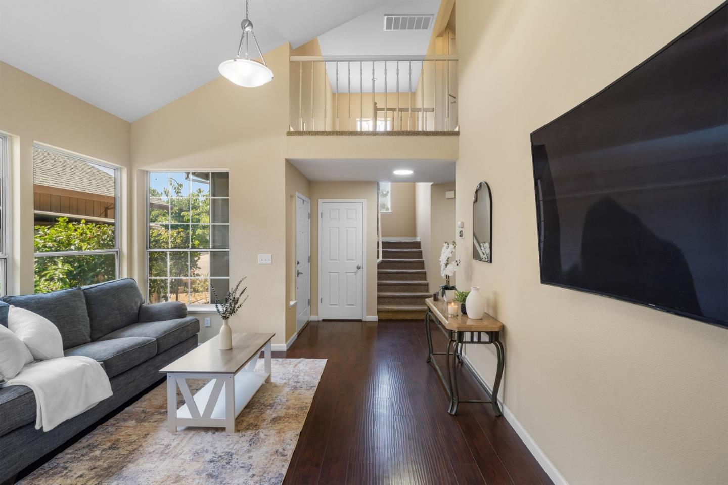 Detail Gallery Image 5 of 34 For 684 Connie St, Santa Rosa,  CA 95407 - 3 Beds | 2/1 Baths