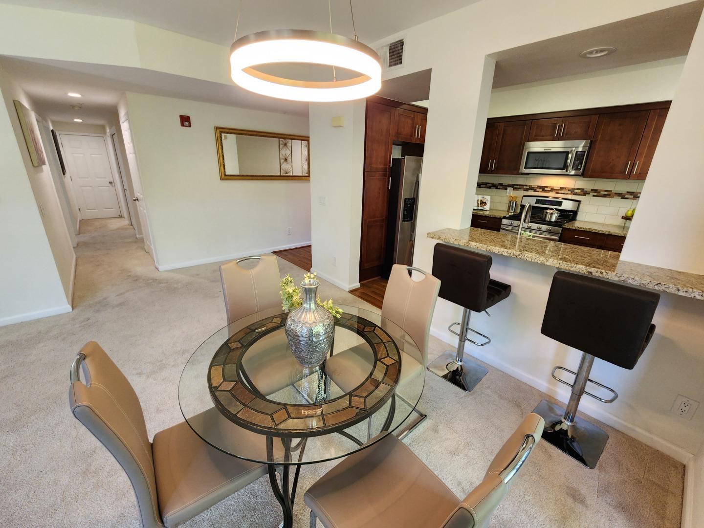 Detail Gallery Image 5 of 36 For 325 Swallowtail Ct, Brisbane,  CA 94005 - 3 Beds | 2 Baths