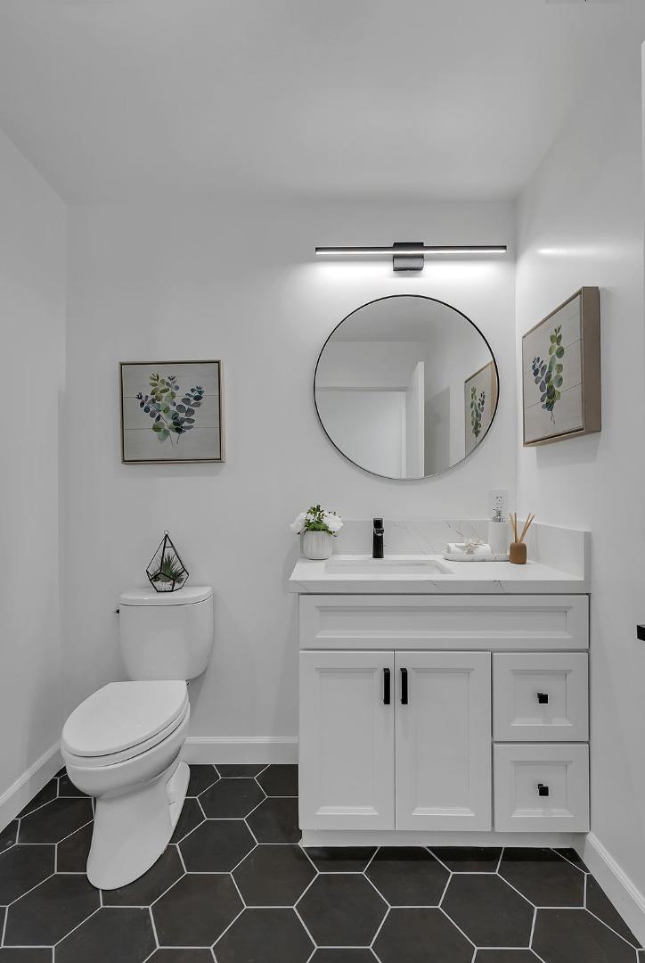 Detail Gallery Image 30 of 54 For 889 Mclellan Dr #212,  South San Francisco,  CA 94080 - 3 Beds | 2 Baths