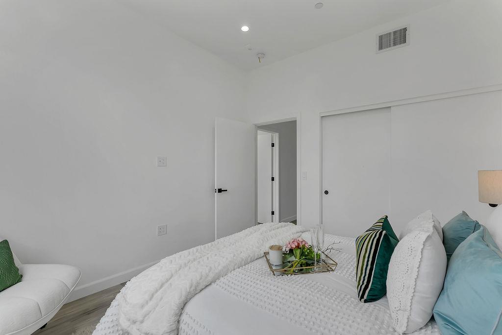 Detail Gallery Image 49 of 54 For 889 Mclellan Dr #212,  South San Francisco,  CA 94080 - 3 Beds | 2 Baths
