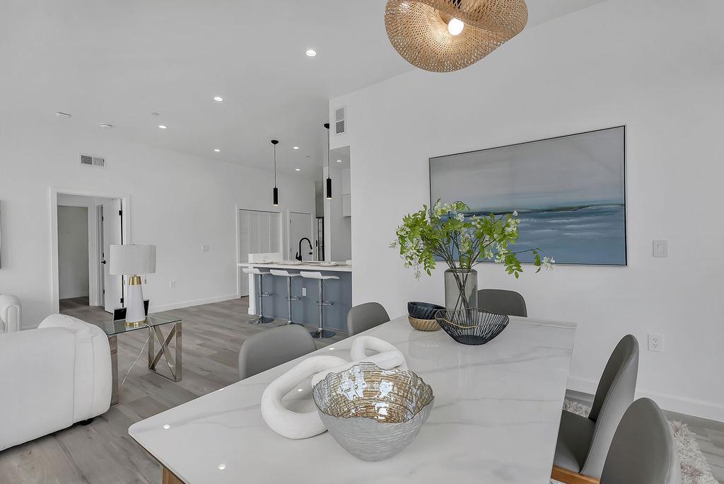 Detail Gallery Image 9 of 54 For 889 Mclellan Dr #212,  South San Francisco,  CA 94080 - 3 Beds | 2 Baths