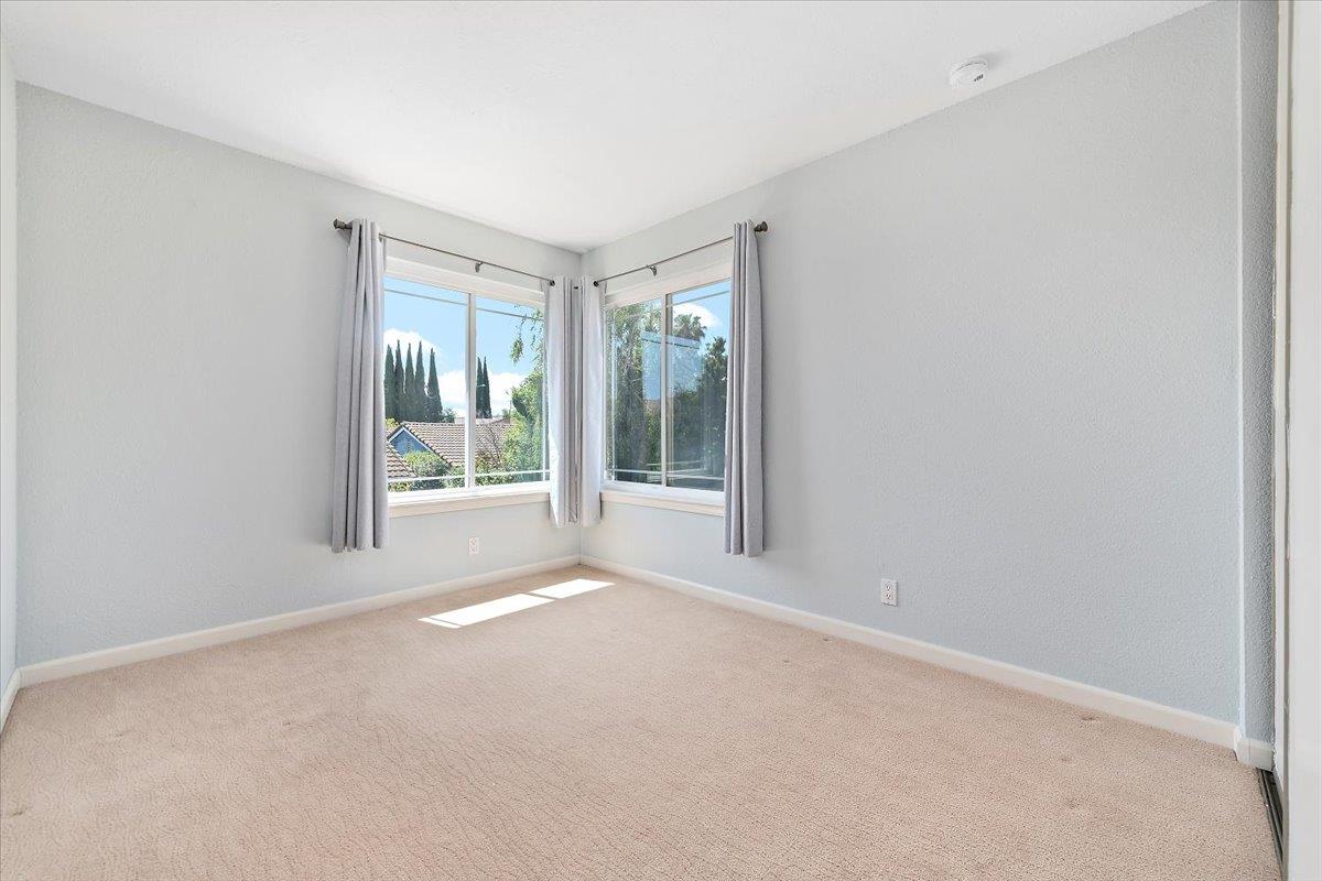 Detail Gallery Image 20 of 30 For 36 Southmar Ct, San Jose,  CA 95138 - 4 Beds | 2/1 Baths
