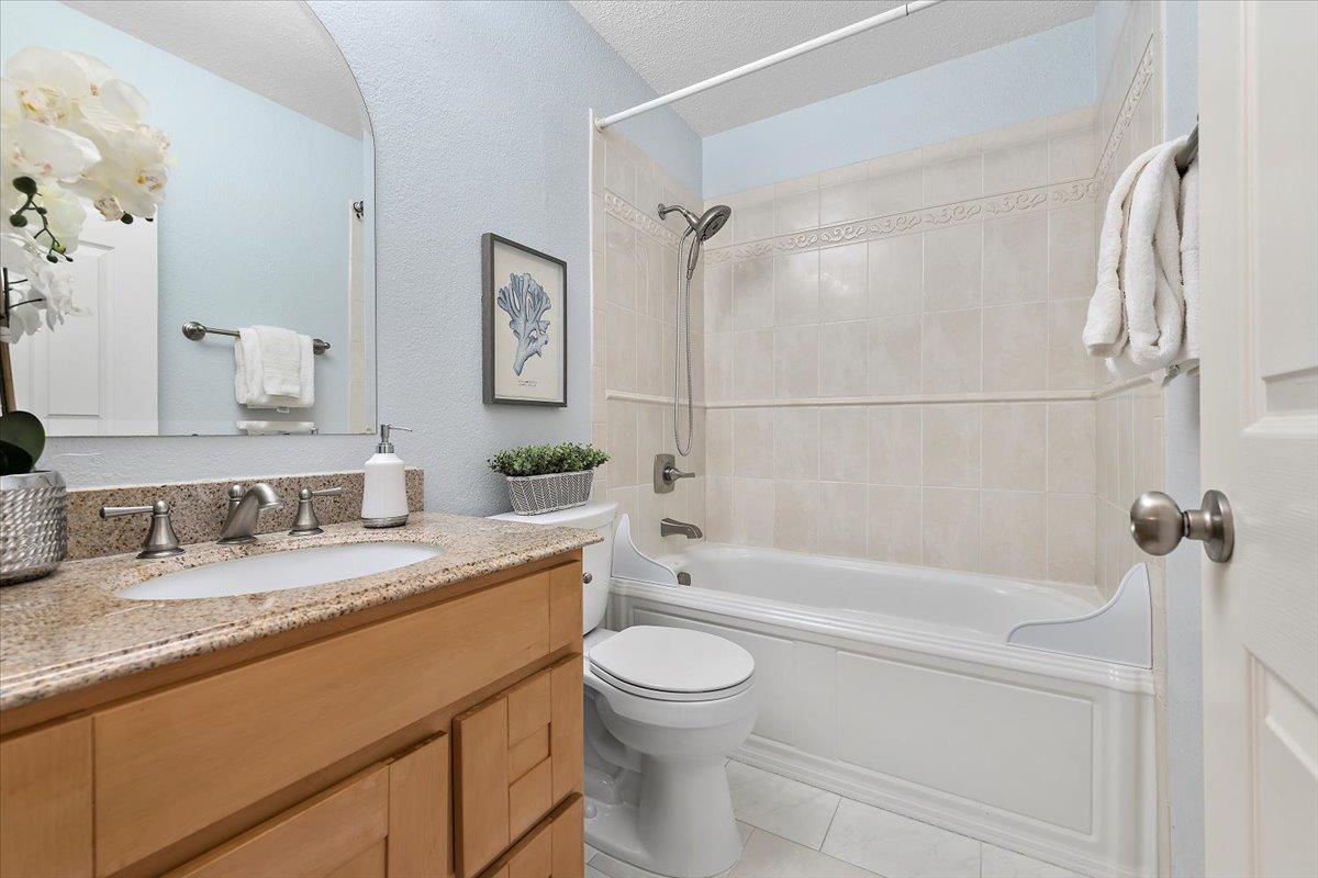 Detail Gallery Image 21 of 30 For 36 Southmar Ct, San Jose,  CA 95138 - 4 Beds | 2/1 Baths