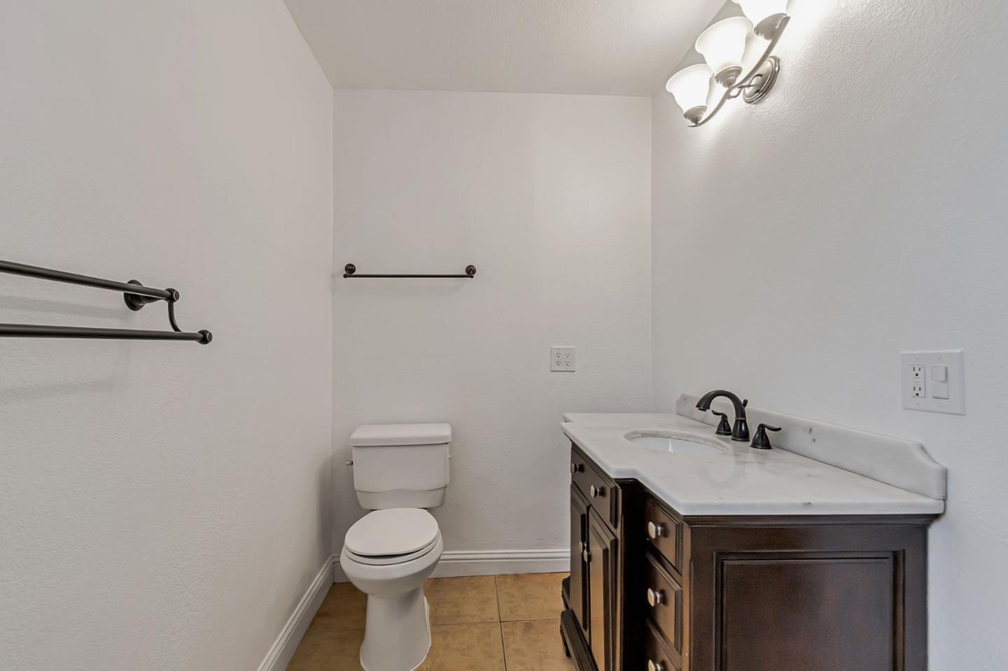 Detail Gallery Image 30 of 41 For 738 Shawnee Ln, San Jose,  CA 95123 - 4 Beds | 2 Baths