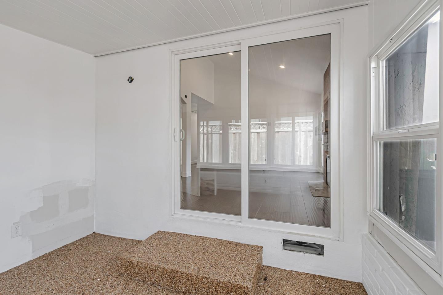 Detail Gallery Image 34 of 41 For 738 Shawnee Ln, San Jose,  CA 95123 - 4 Beds | 2 Baths