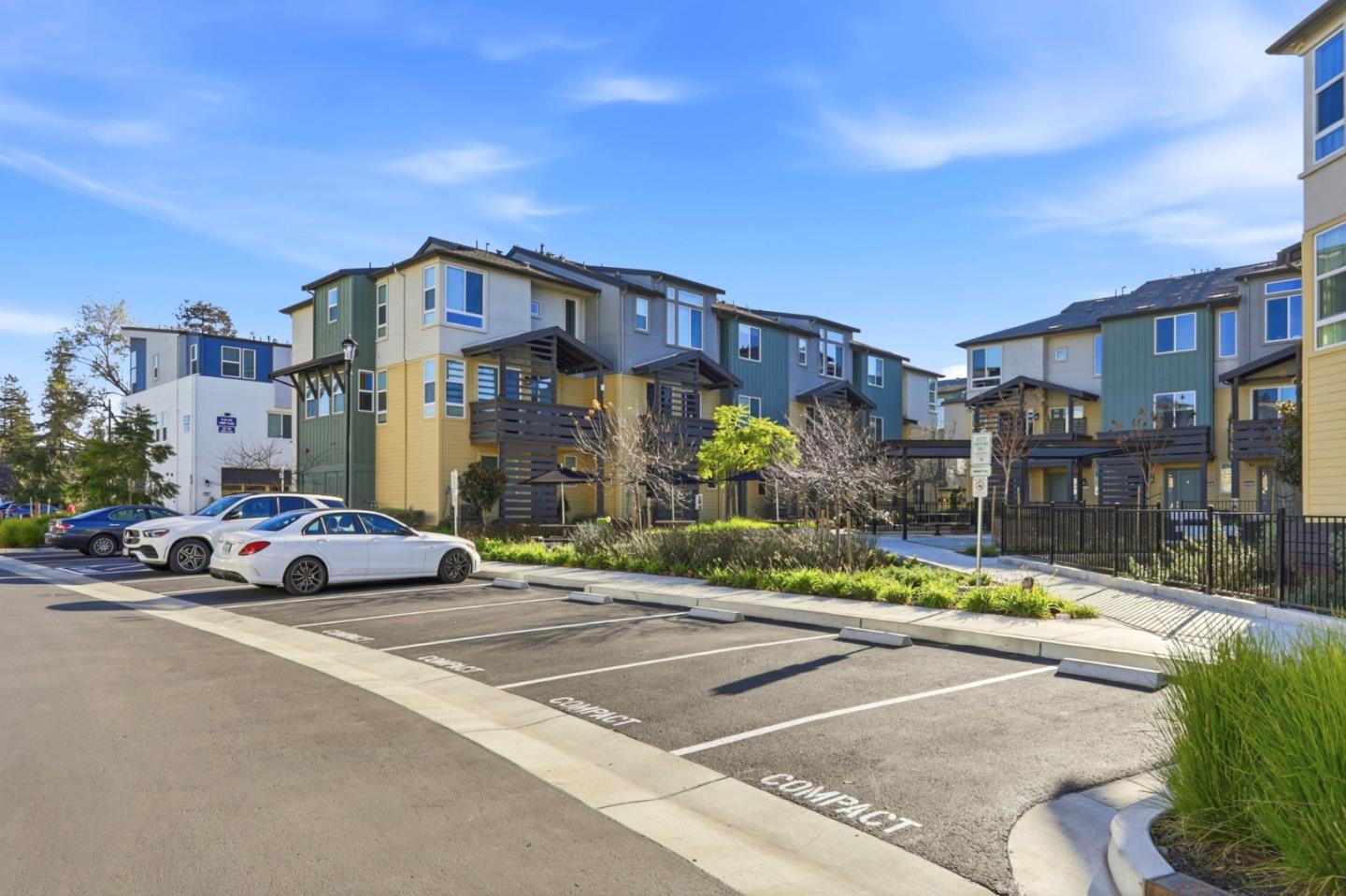 Detail Gallery Image 35 of 37 For 2006 Terracotta Ct, Milpitas,  CA 95035 - 3 Beds | 3 Baths