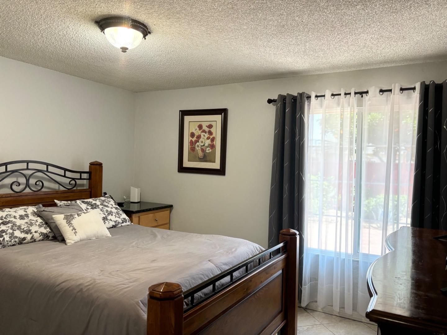 Detail Gallery Image 18 of 29 For 1556 Aldrich Way, San Jose,  CA 95121 - 3 Beds | 2 Baths