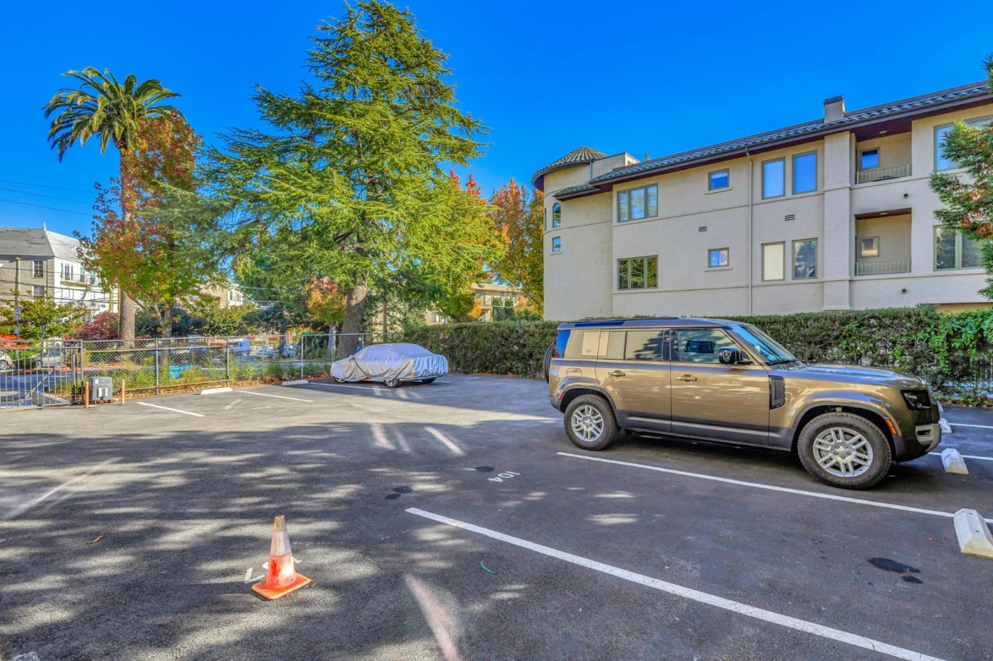 Detail Gallery Image 27 of 35 For 1515 Floribunda Ave #205,  Burlingame,  CA 94010 - 2 Beds | 2 Baths