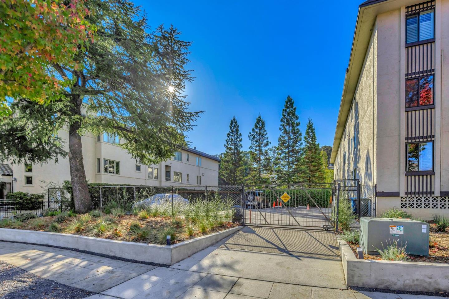 Detail Gallery Image 29 of 35 For 1515 Floribunda Ave #205,  Burlingame,  CA 94010 - 2 Beds | 2 Baths