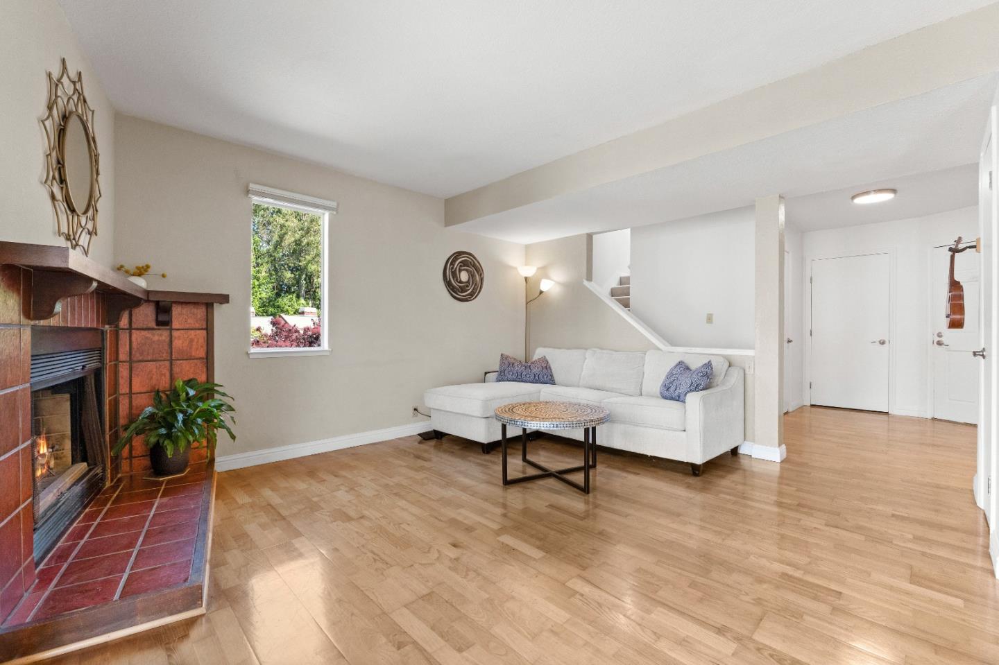 Detail Gallery Image 19 of 36 For 2707 Amberwood Ln, Santa Cruz,  CA 95065 - 3 Beds | 2/1 Baths