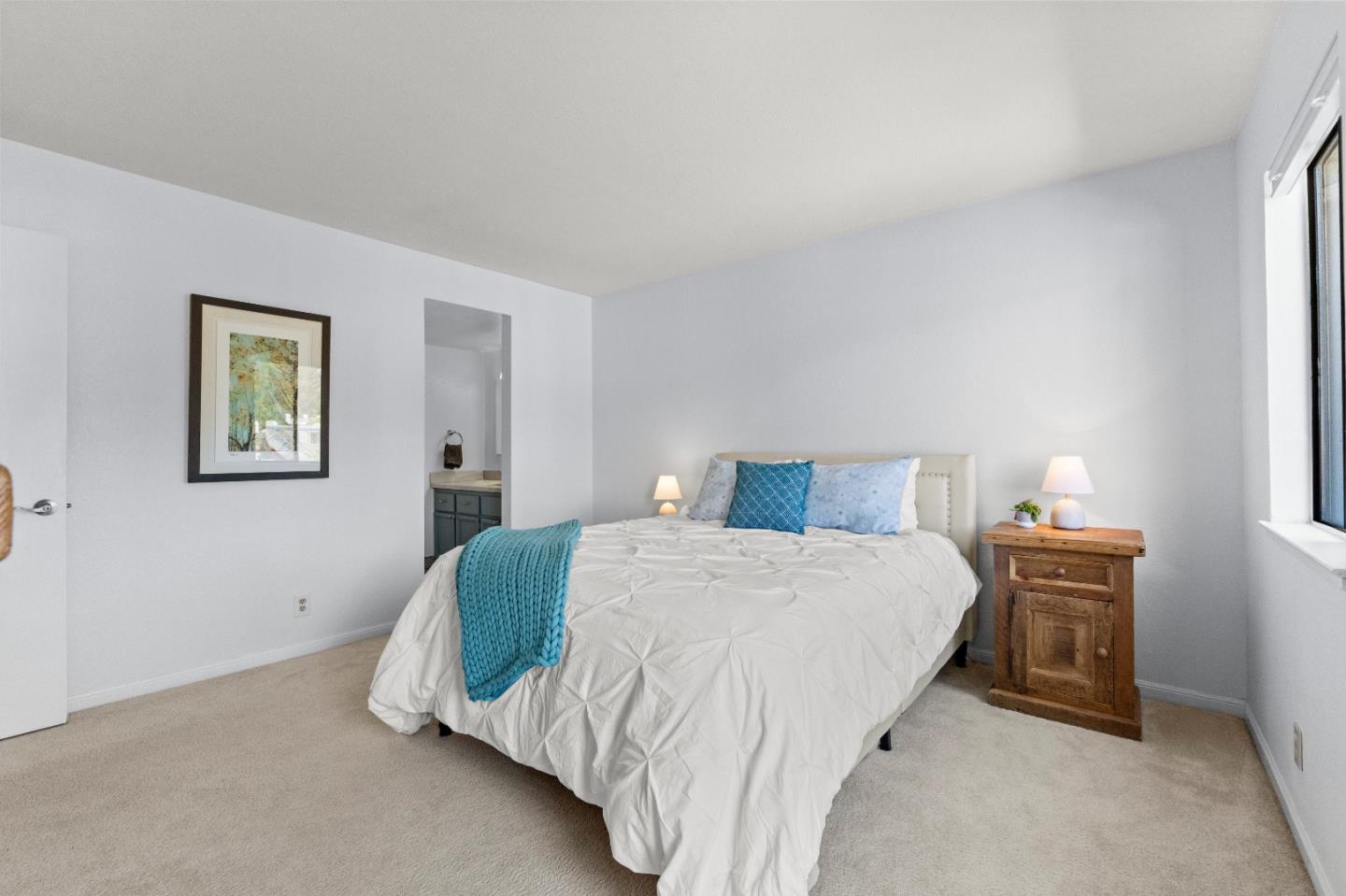 Detail Gallery Image 23 of 36 For 2707 Amberwood Ln, Santa Cruz,  CA 95065 - 3 Beds | 2/1 Baths