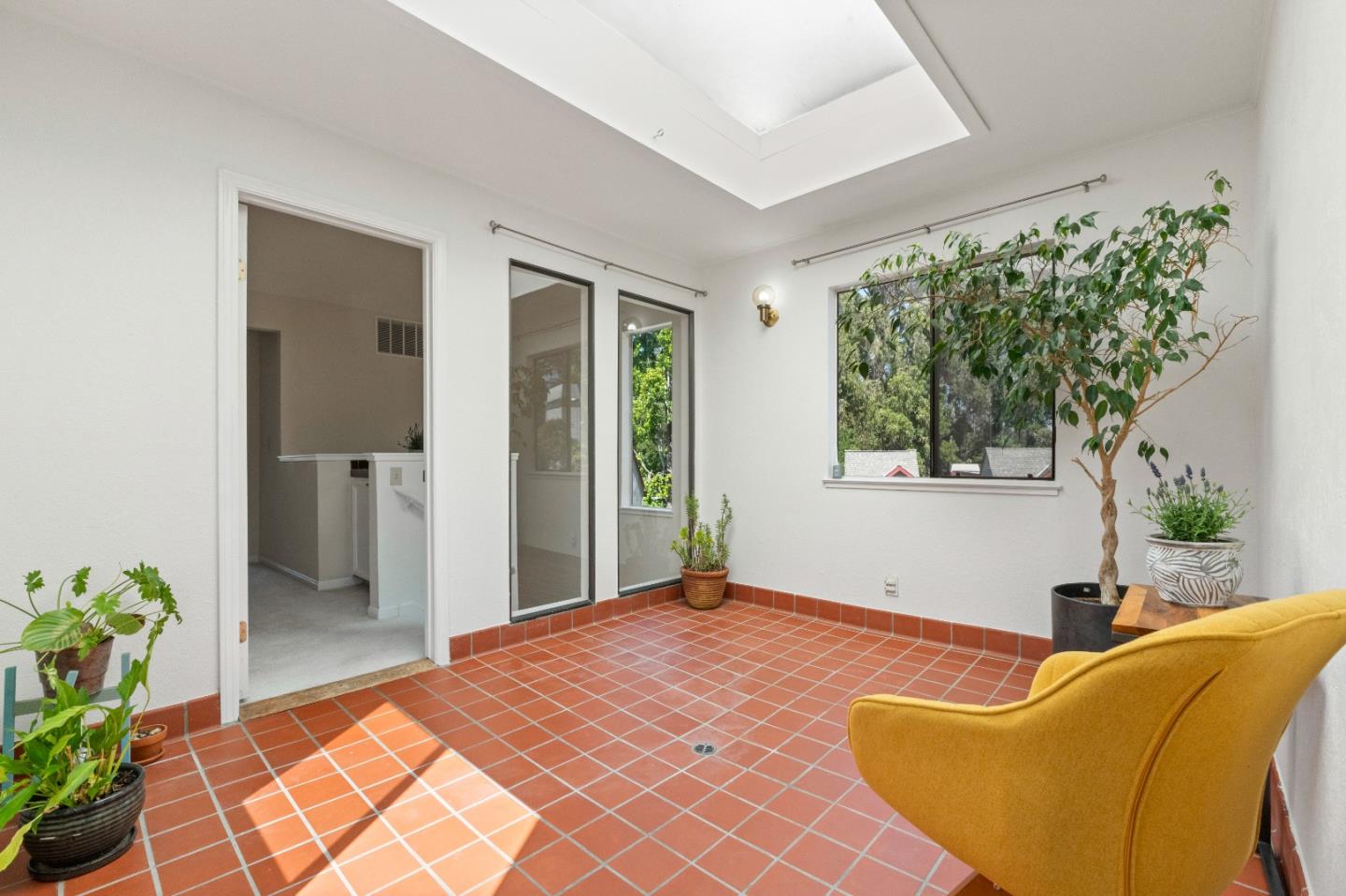 Detail Gallery Image 30 of 36 For 2707 Amberwood Ln, Santa Cruz,  CA 95065 - 3 Beds | 2/1 Baths