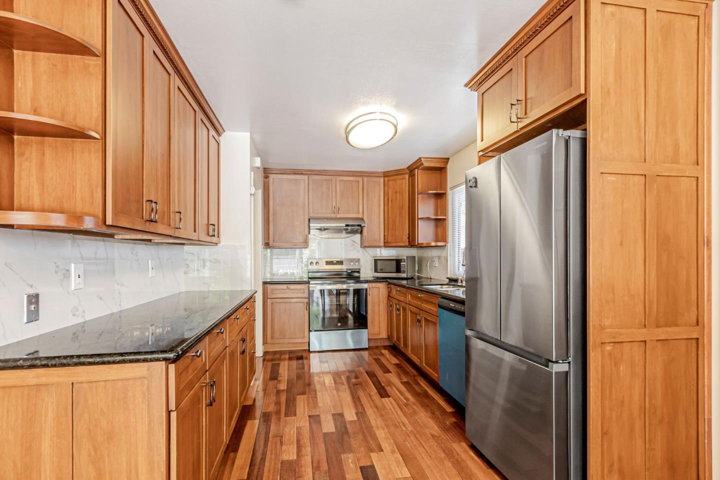 Detail Gallery Image 17 of 41 For 1135 Elmsford Dr, Cupertino,  CA 95014 - 3 Beds | 2/1 Baths