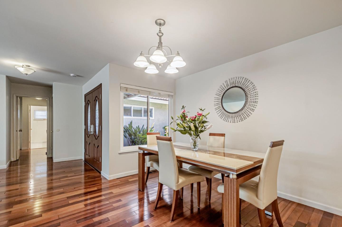 Detail Gallery Image 30 of 41 For 1135 Elmsford Dr, Cupertino,  CA 95014 - 3 Beds | 2/1 Baths