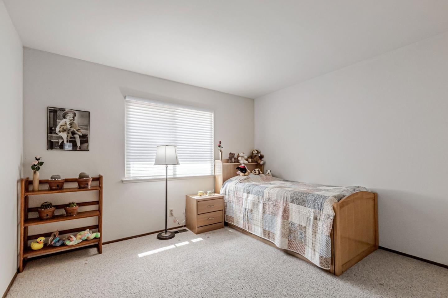 Detail Gallery Image 37 of 41 For 1135 Elmsford Dr, Cupertino,  CA 95014 - 3 Beds | 2/1 Baths
