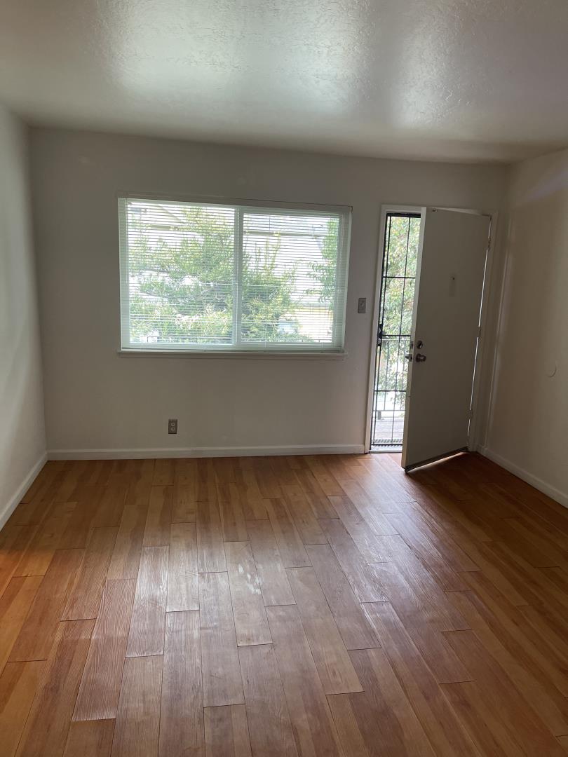Detail Gallery Image 15 of 30 For 630 S 5th St, San Jose,  CA 95112 - – Beds | – Baths