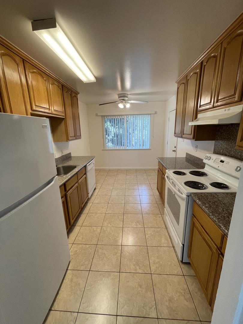 Detail Gallery Image 21 of 30 For 630 S 5th St, San Jose,  CA 95112 - – Beds | – Baths